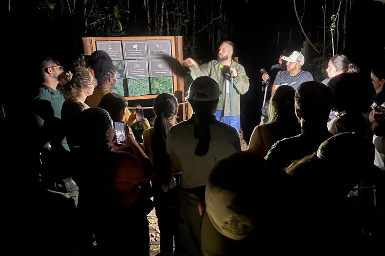 jovens da Rede de Reservas da Biosfera visitam RPPN Lontra